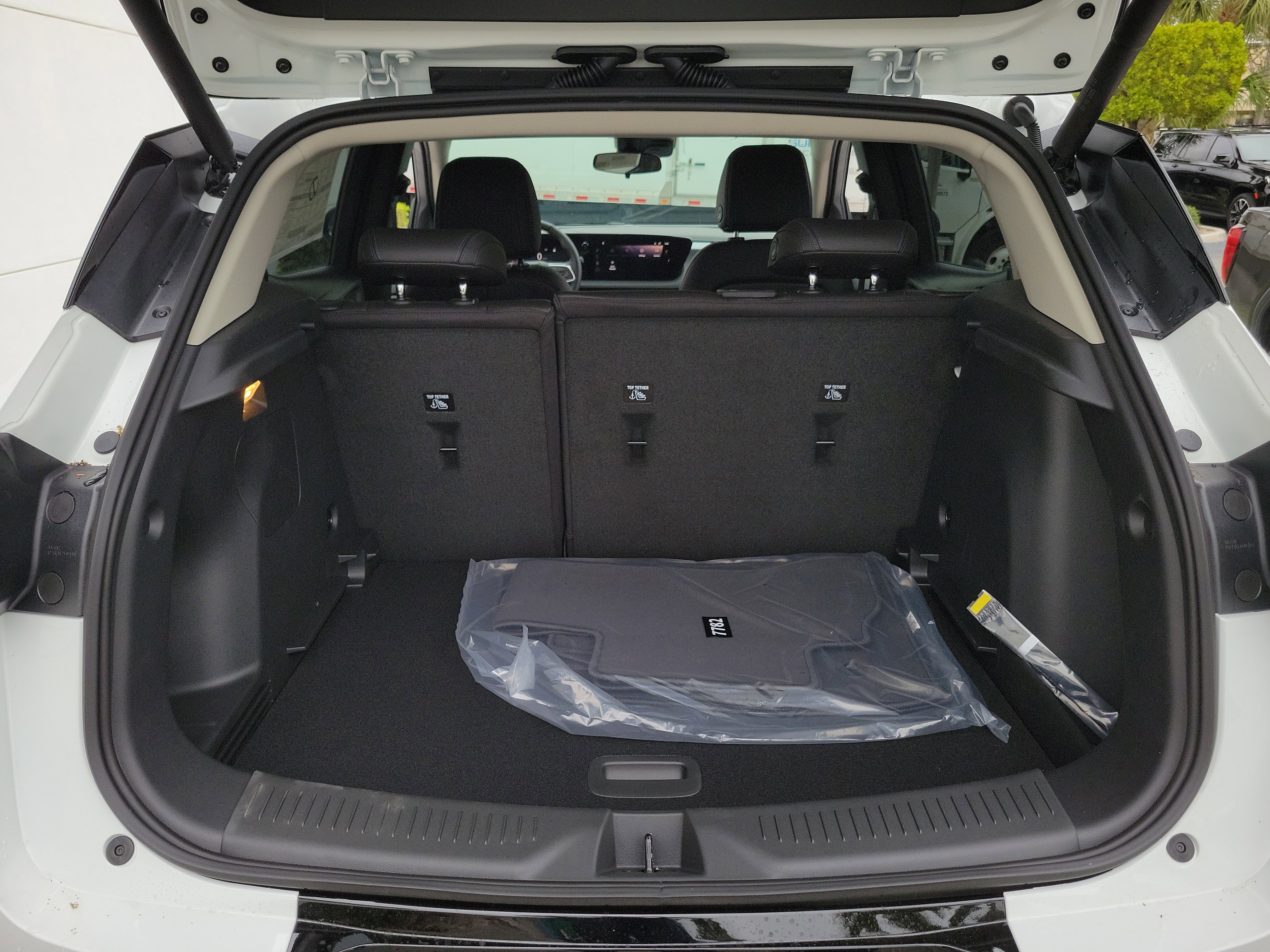 New 2026 Buick Encore GX Sport Touring w/ Advanced Technology Package image 8