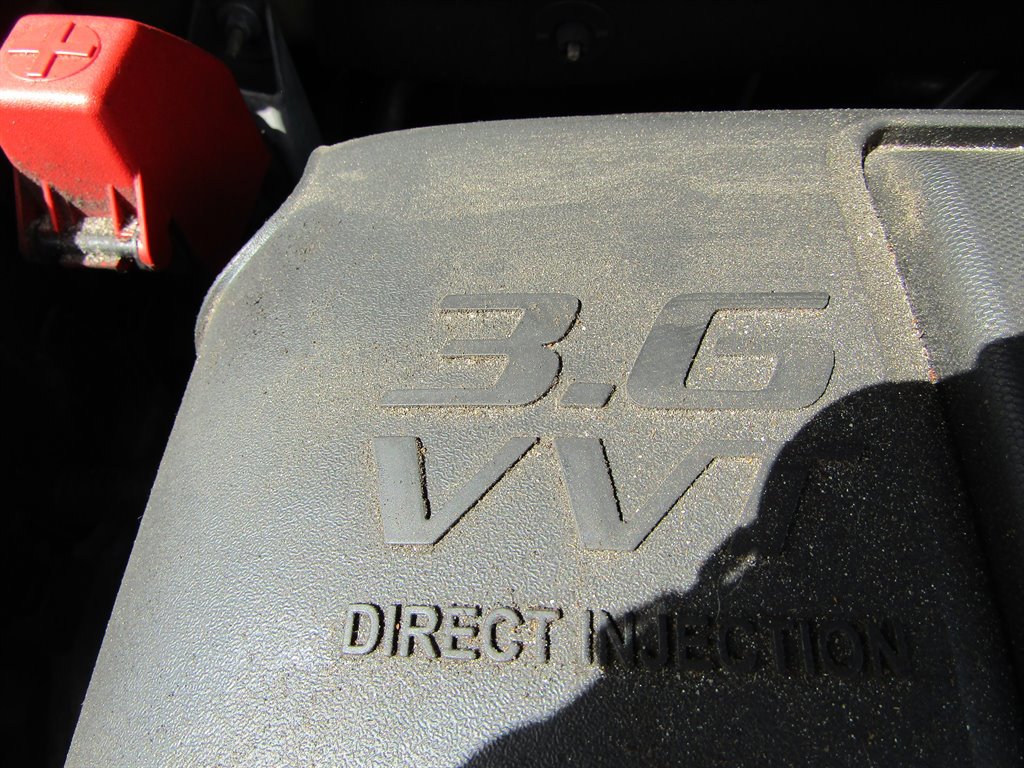 Used 2016 Buick Enclave Leather image 14