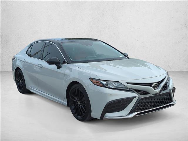 Used 2022 Toyota Camry XSE w/ Navigation Package FWD image 4