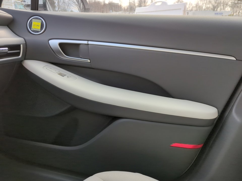 New 2026 Hyundai Sonata SEL FWD image 31