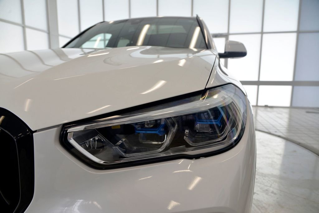 Used 2023 BMW X5 xDrive40i w/ Executive Package image 13