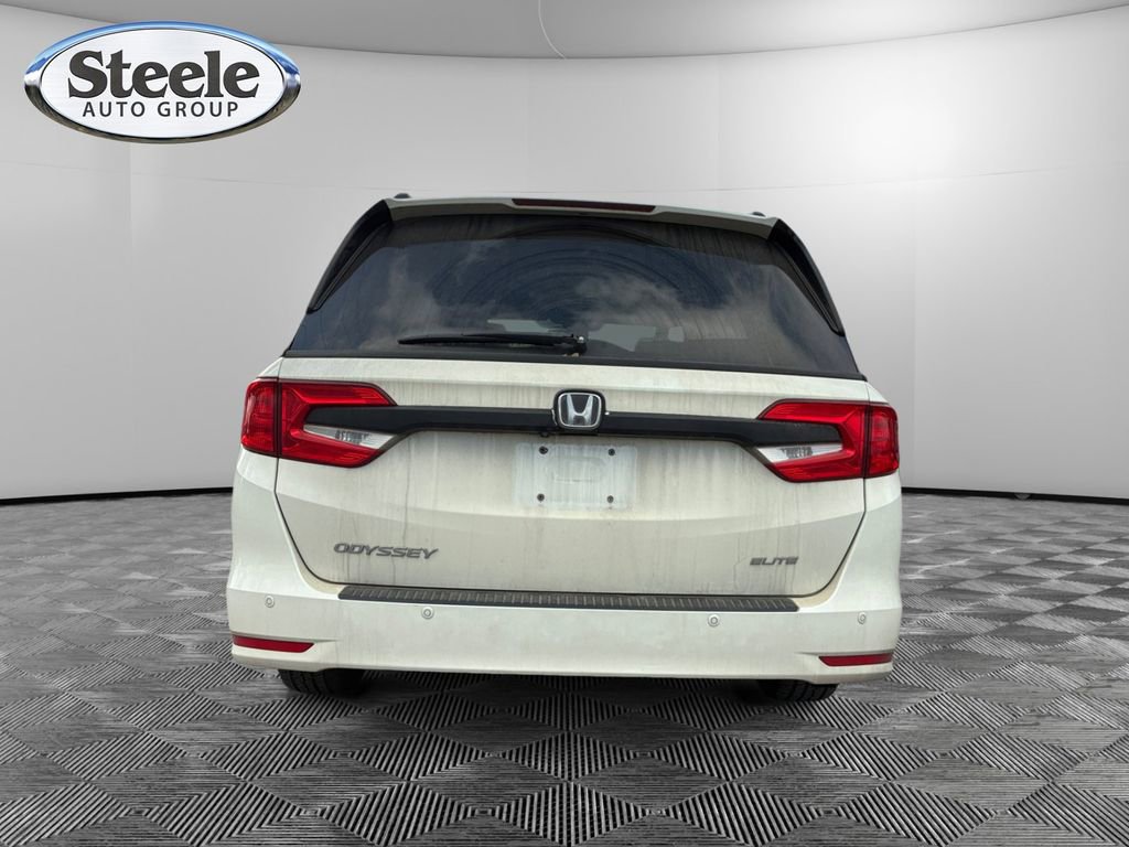 Used 2019 Honda Odyssey Elite image 4