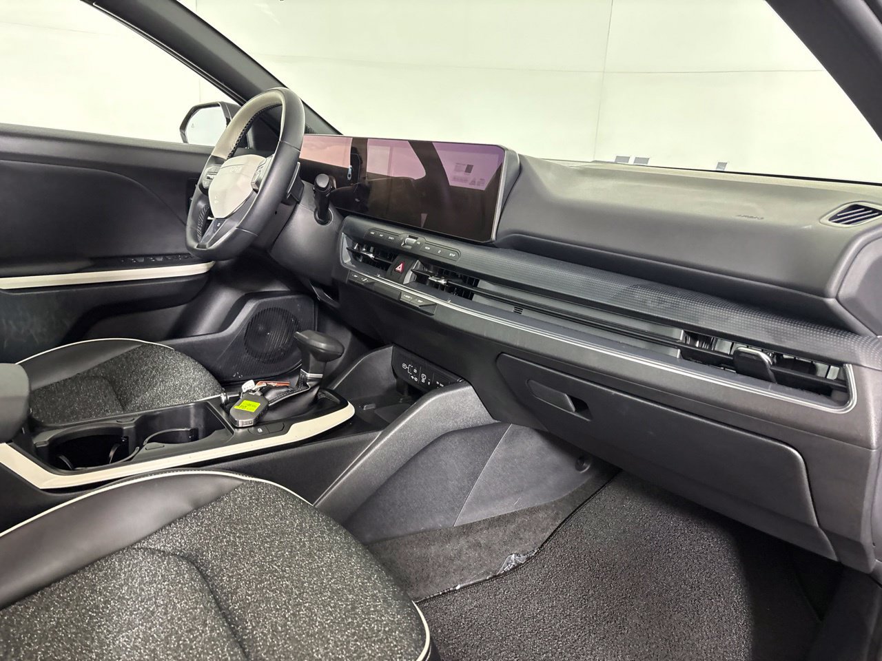 Used 2025 Kia K4 GT-Line FWD image 30