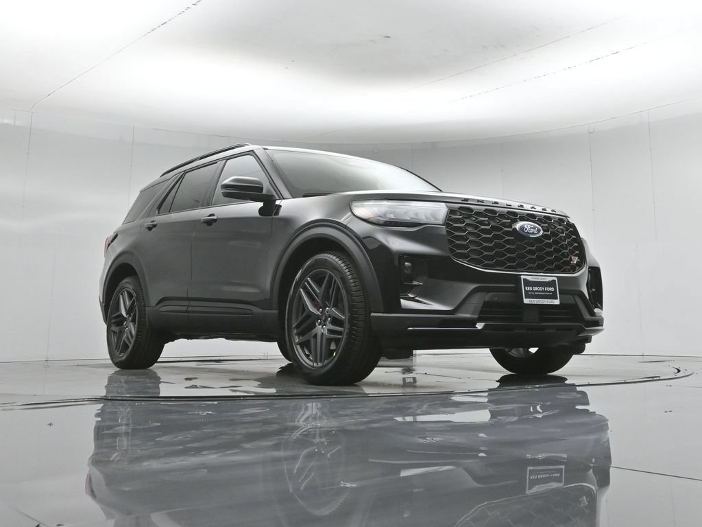 New 2026 Ford Explorer ST RWD image 47