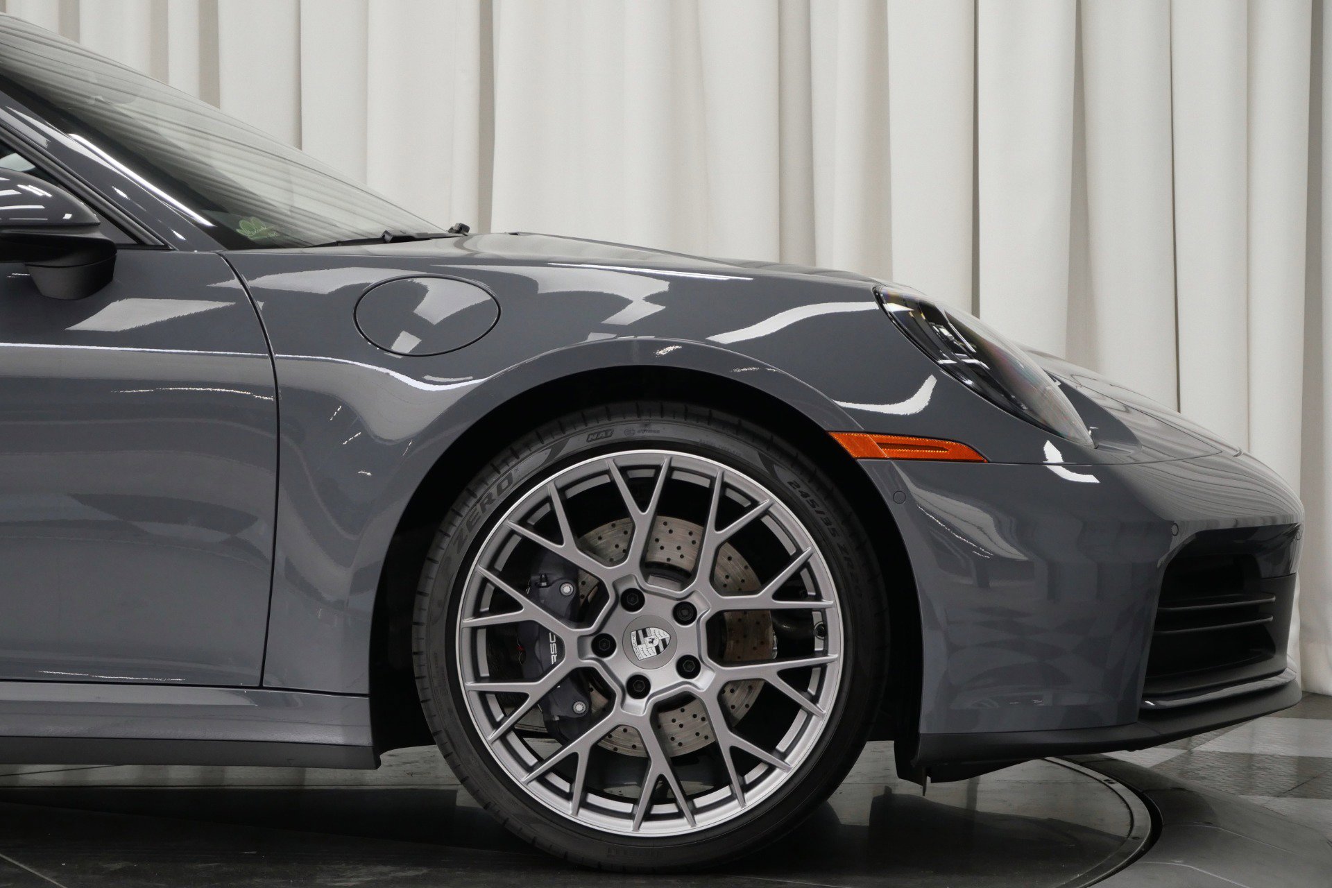 Used 2025 Porsche 911 Carrera w/ Premium Package image 36