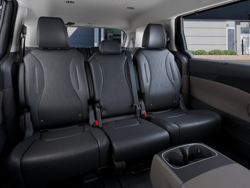New 2027 Kia Carnival EX FWD image 19