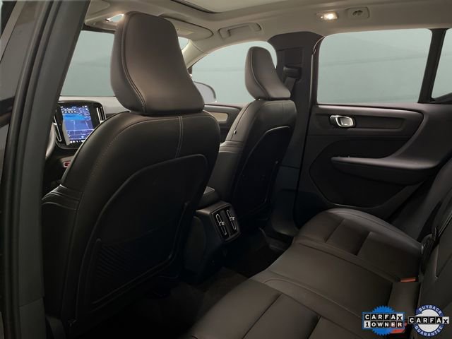 Used 2025 Volvo XC40 B5 Plus image 62