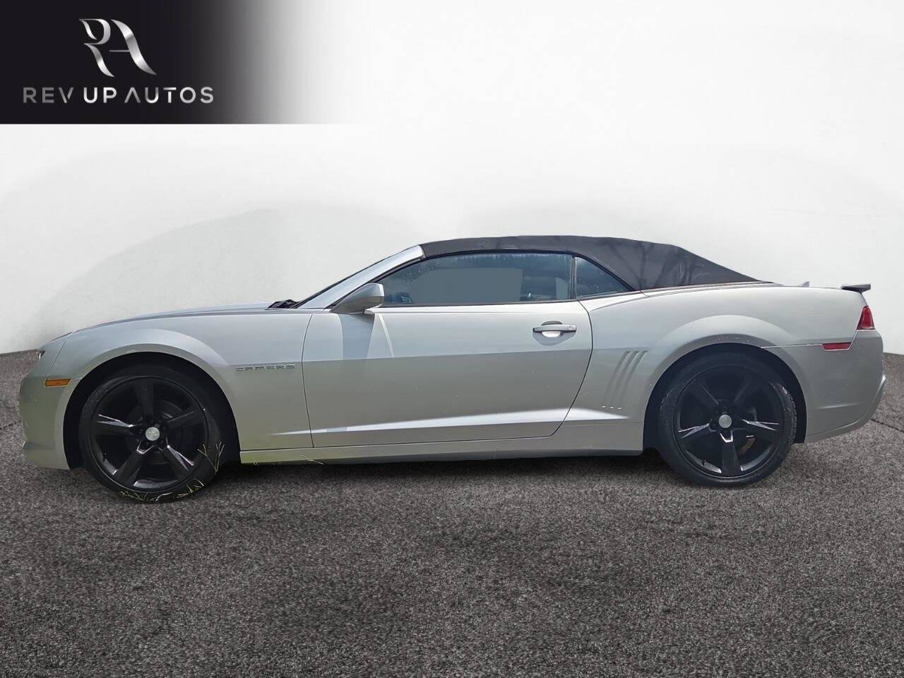 Used 2015 Chevrolet Camaro LT image 2