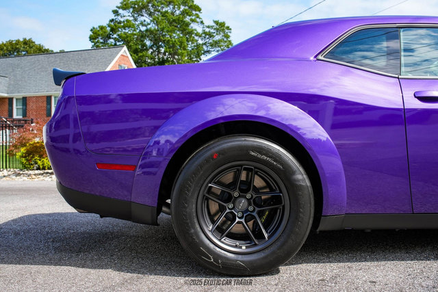 Used 2023 Dodge Challenger SRT Hellcat Redeye RWD image 10