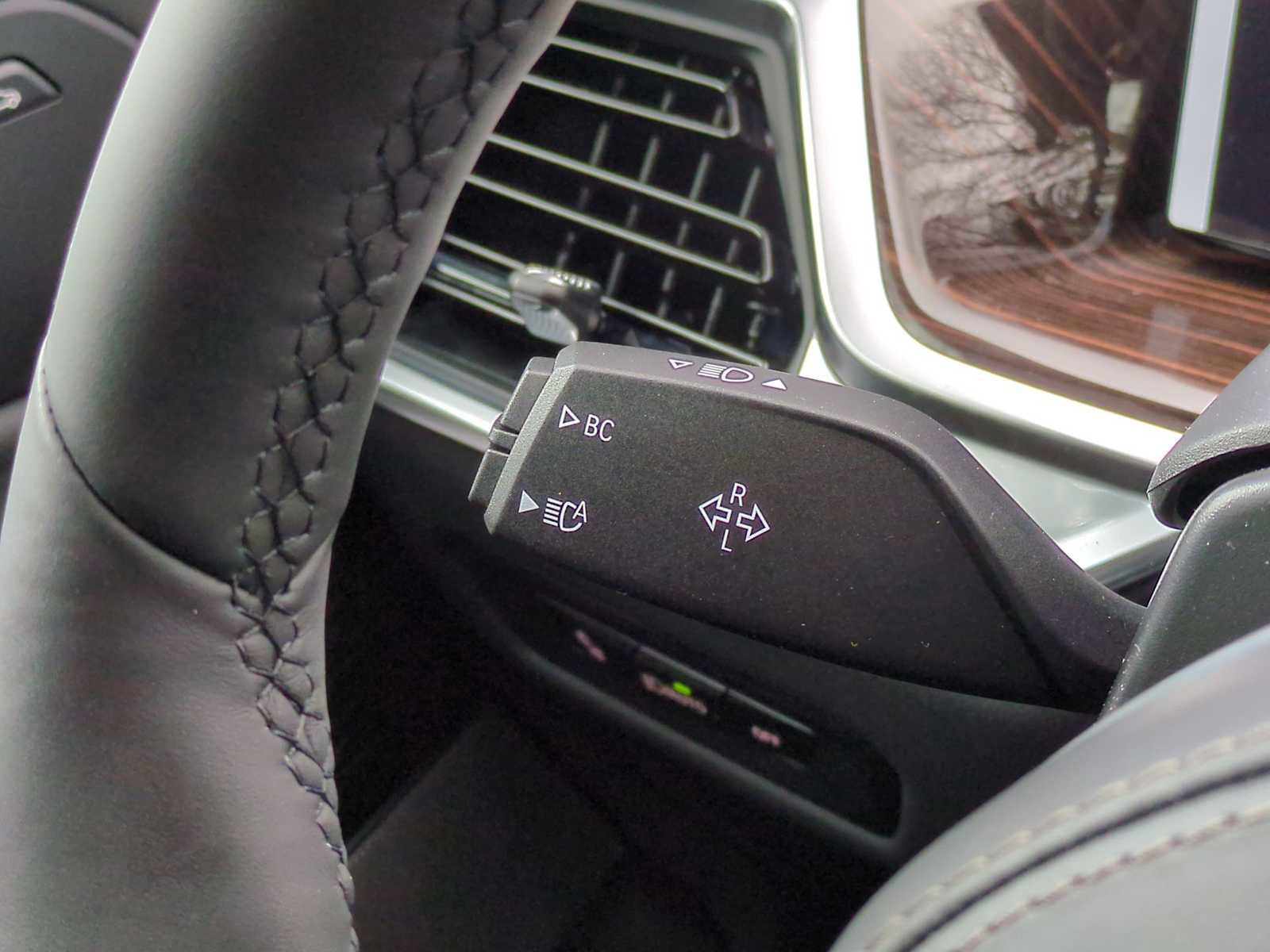 New 2026 BMW X6 xDrive40i AWD/4WD image 28