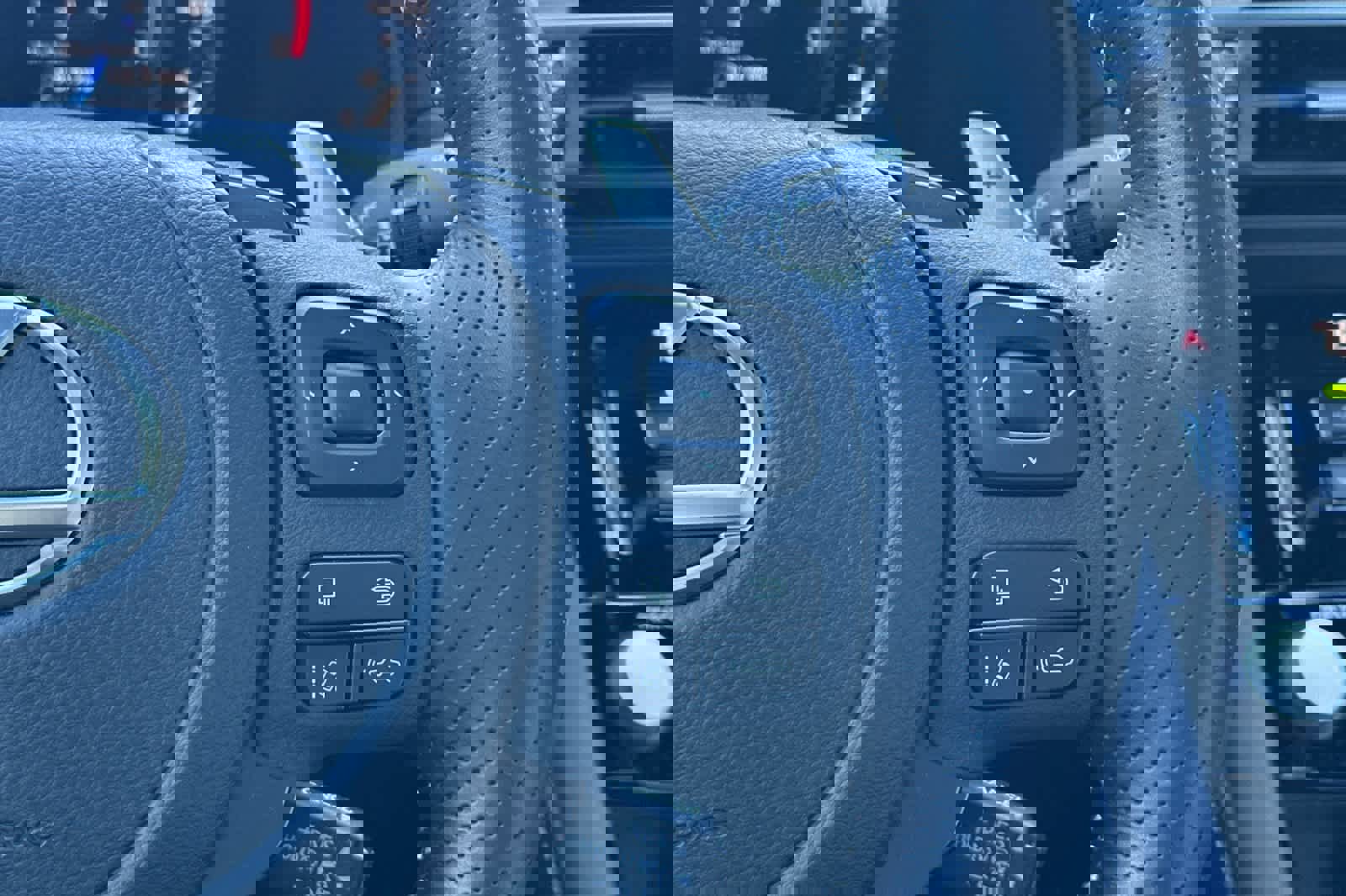 Used 2023 Lexus IS 500 image 27