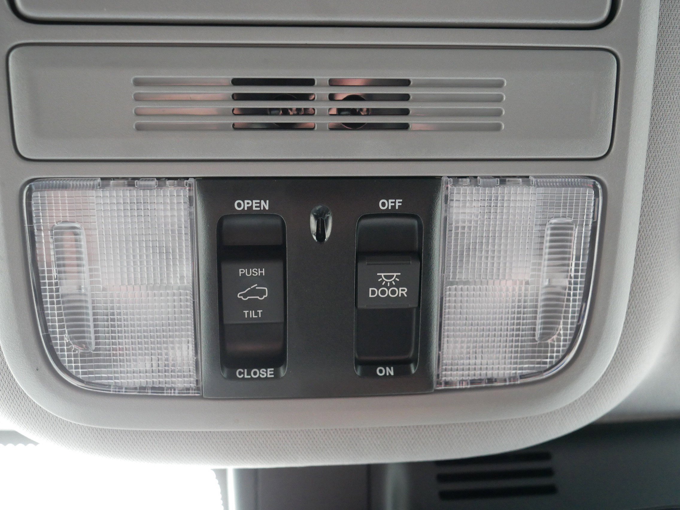 Used 2022 Honda Pilot EX-L image 34