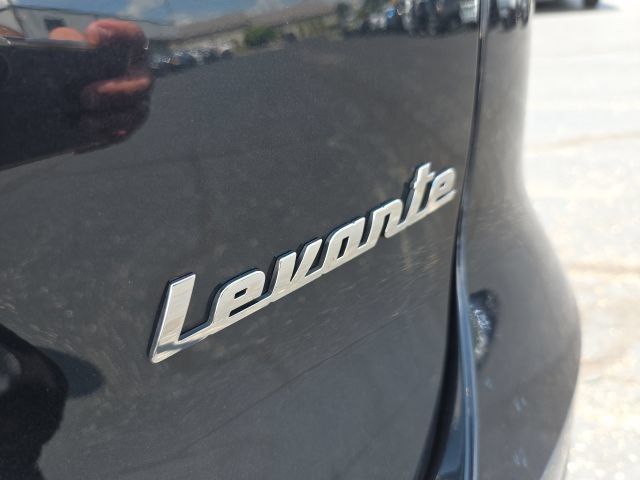 Used 2023 Maserati Levante Modena AWD/4WD image 54