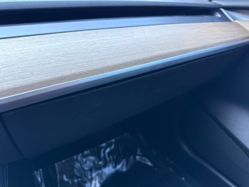 Used 2022 Tesla Model 3 Long Range image 18