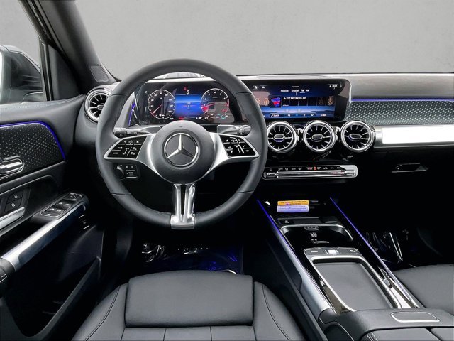 New 2026 Mercedes-Benz GLB 250 image 18