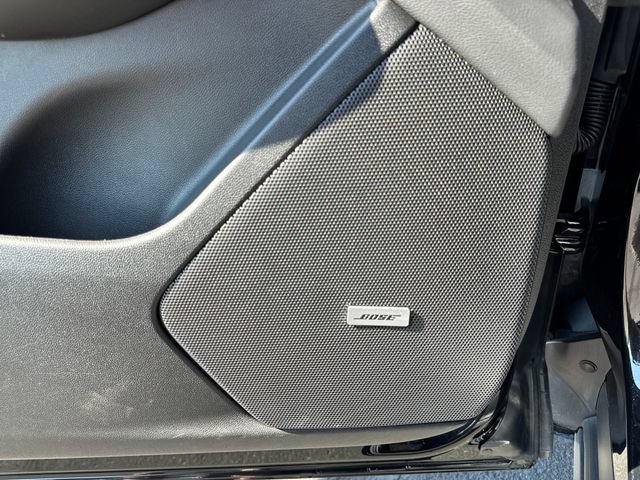 Used 2024 Cadillac XT6 Sport w/ LPO, Floor Liner Package AWD/4WD image 12