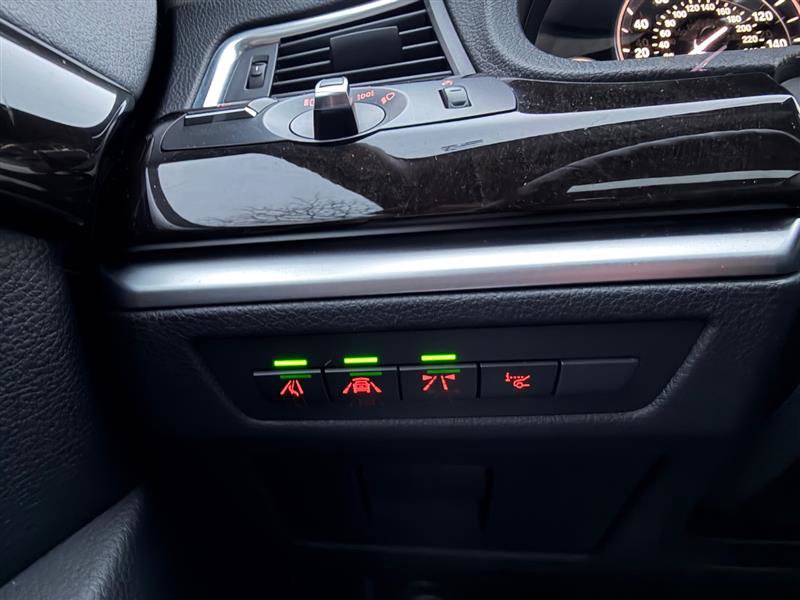 Used 2017 BMW 535i Gran Turismo image 38