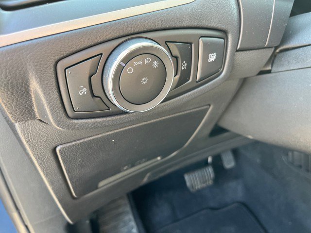 Used 2024 Ford Edge SEL AWD/4WD image 14