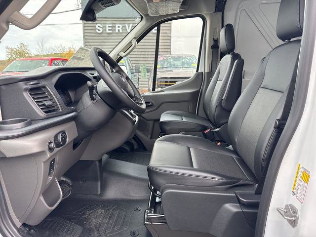 New 2026 Ford Transit 250 148 Medium Roof w/ Exterior Upgrade Package RWD image 13