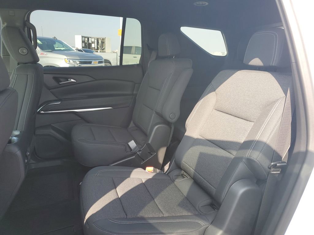 New 2026 Chevrolet Traverse LT w/ Driver Confidence Package image 11