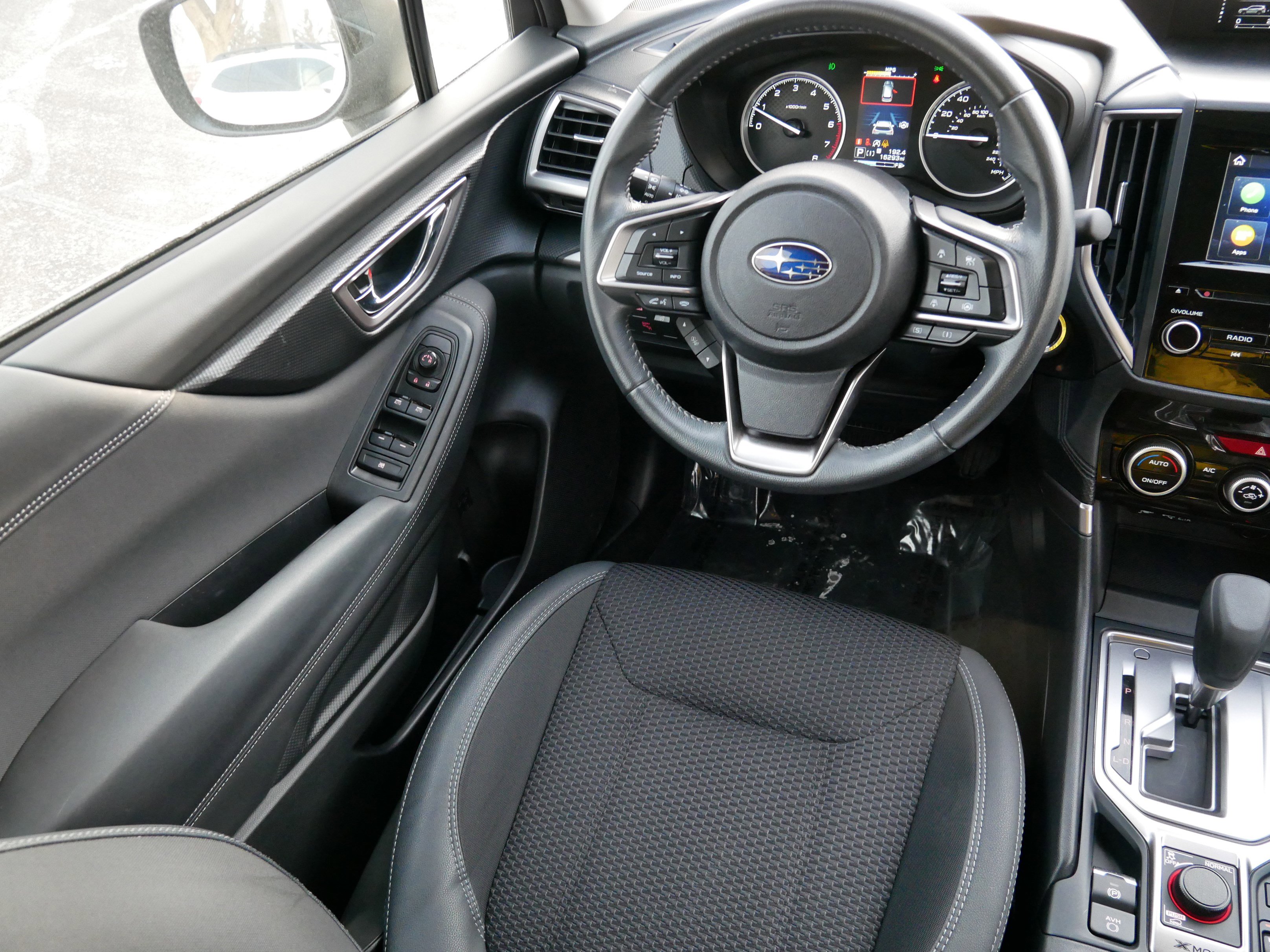 Certified 2023 Subaru Forester Premium image 9