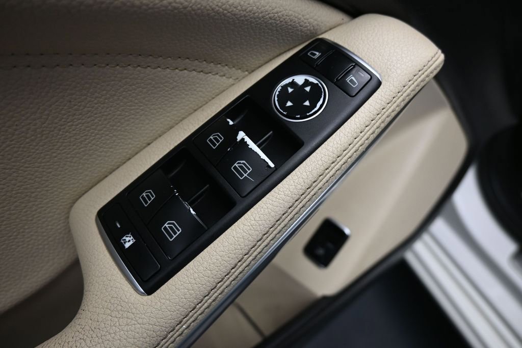 Used 2019 Mercedes-Benz CLA 250 image 11