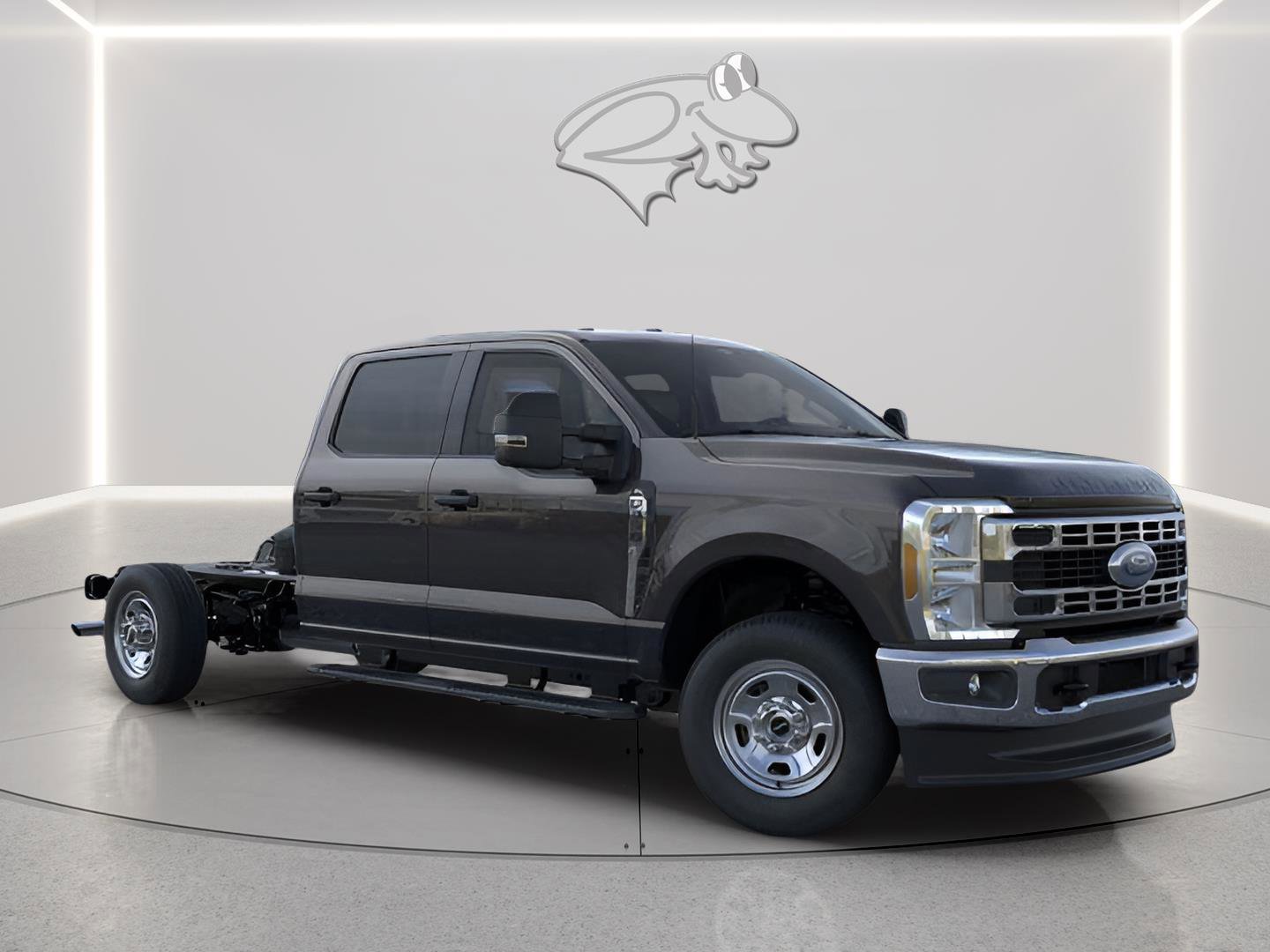 New 2026 Ford F350 XL w/ XL Chrome Package image 7