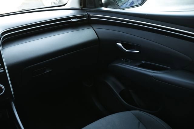 Used 2023 Hyundai Tucson SE image 27