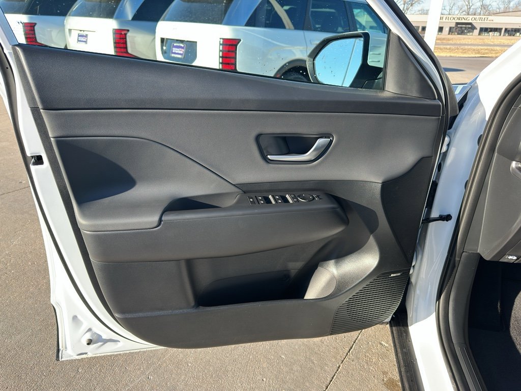 New 2026 Hyundai Kona Limited AWD/4WD image 10