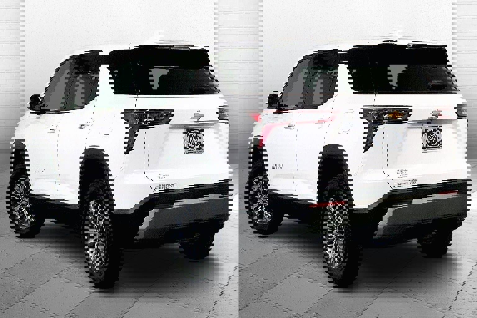 Used 2025 Chevrolet Equinox LT image 11