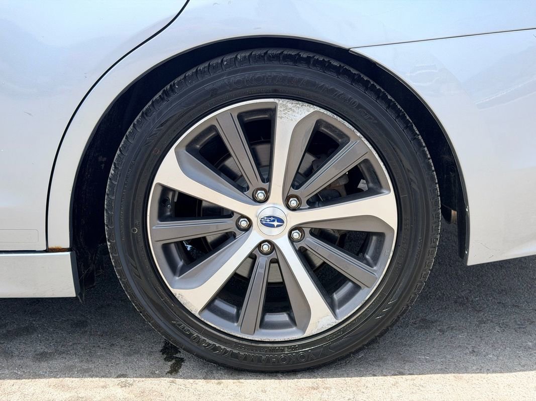 Used 2017 Subaru Legacy 2.5i Limited AWD/4WD image 30