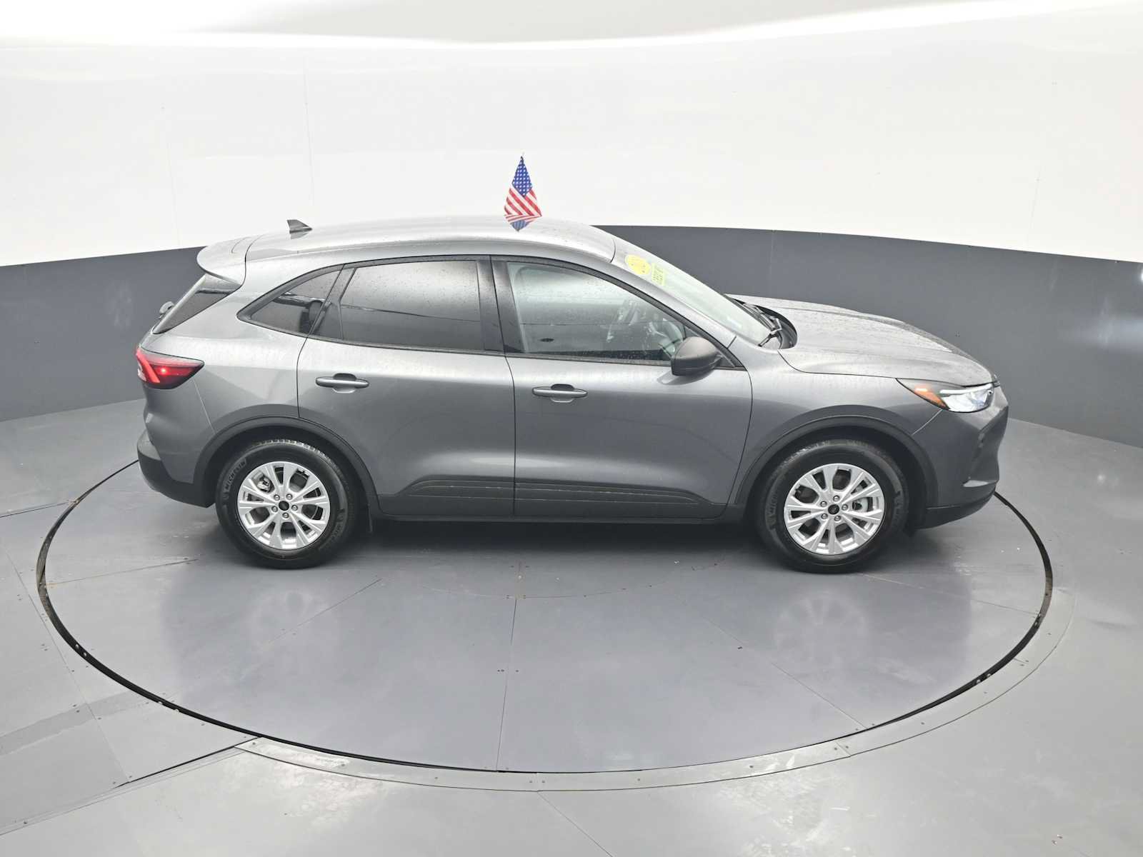 Certified 2025 Ford Escape Active FWD image 32