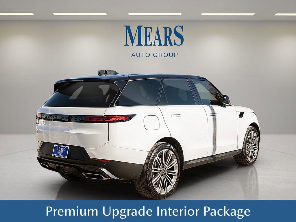 Used 2024 Land Rover Range Rover Sport SE image 6