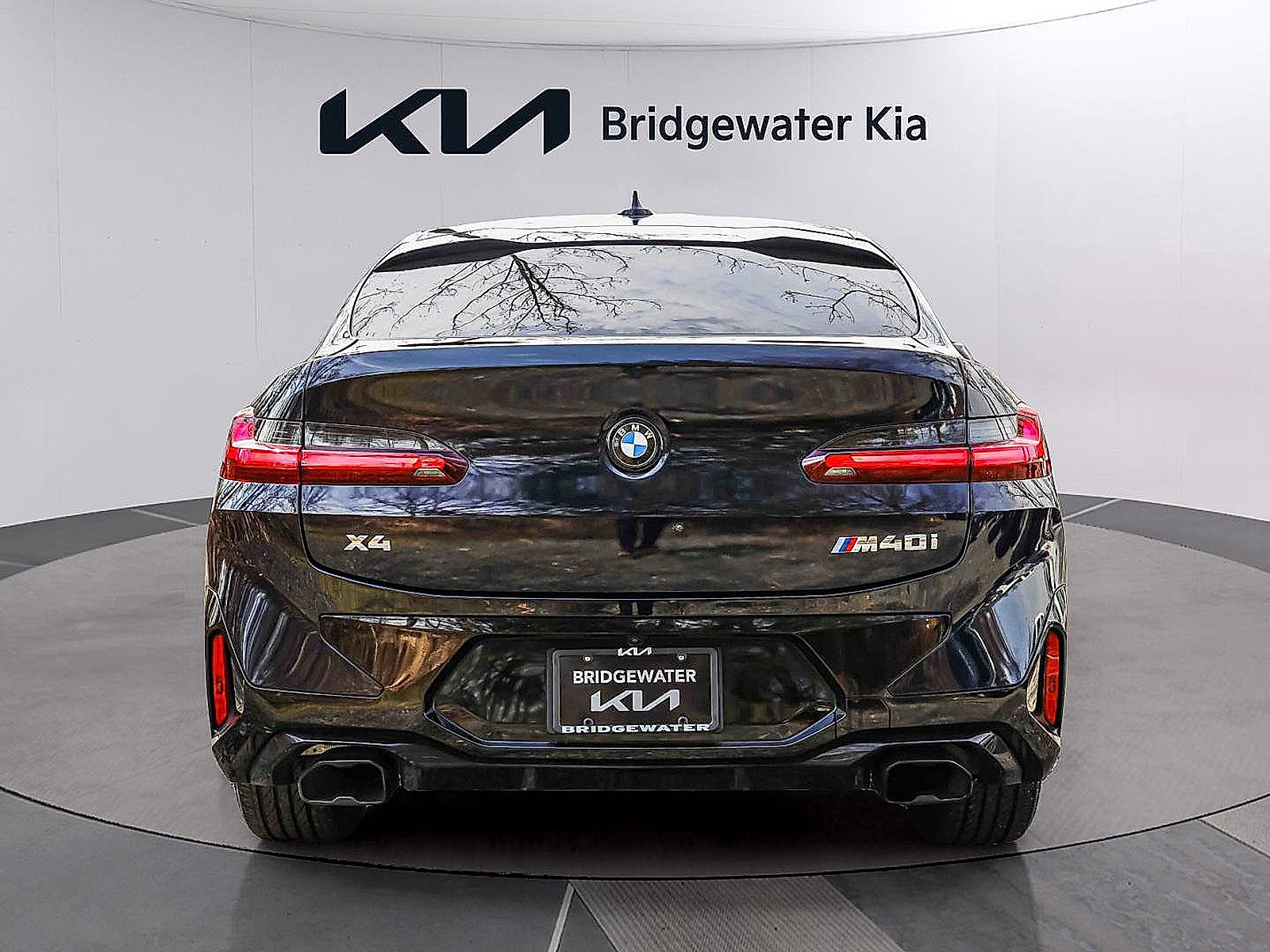 Used 2023 BMW X4 M40i AWD/4WD image 6
