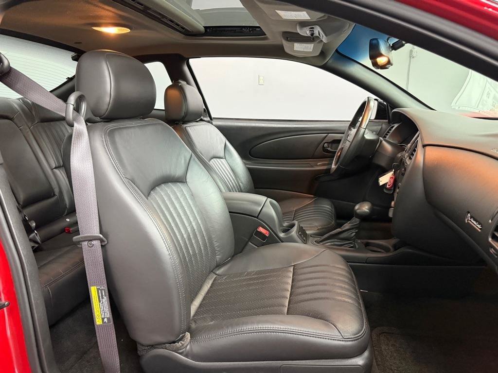 Used 2002 Chevrolet Monte Carlo SS w/ Preferred Equipment Group FWD image 9