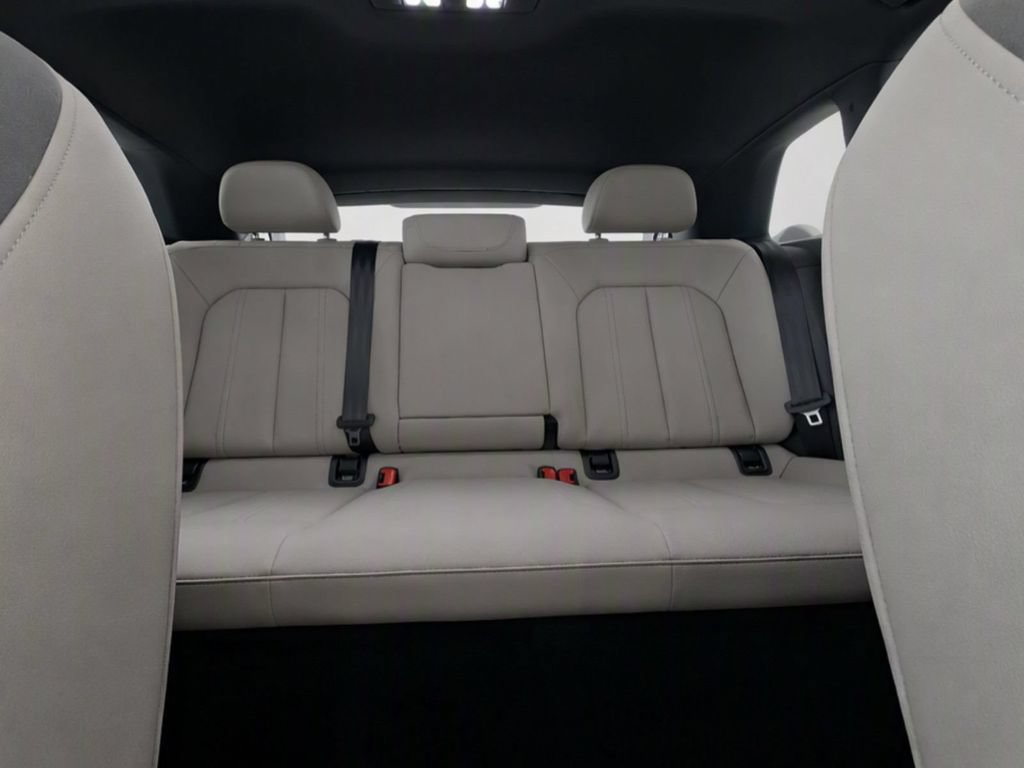 Used 2024 Audi Q4 e-tron Premium Plus w/ Premium Plus AWD/4WD image 25