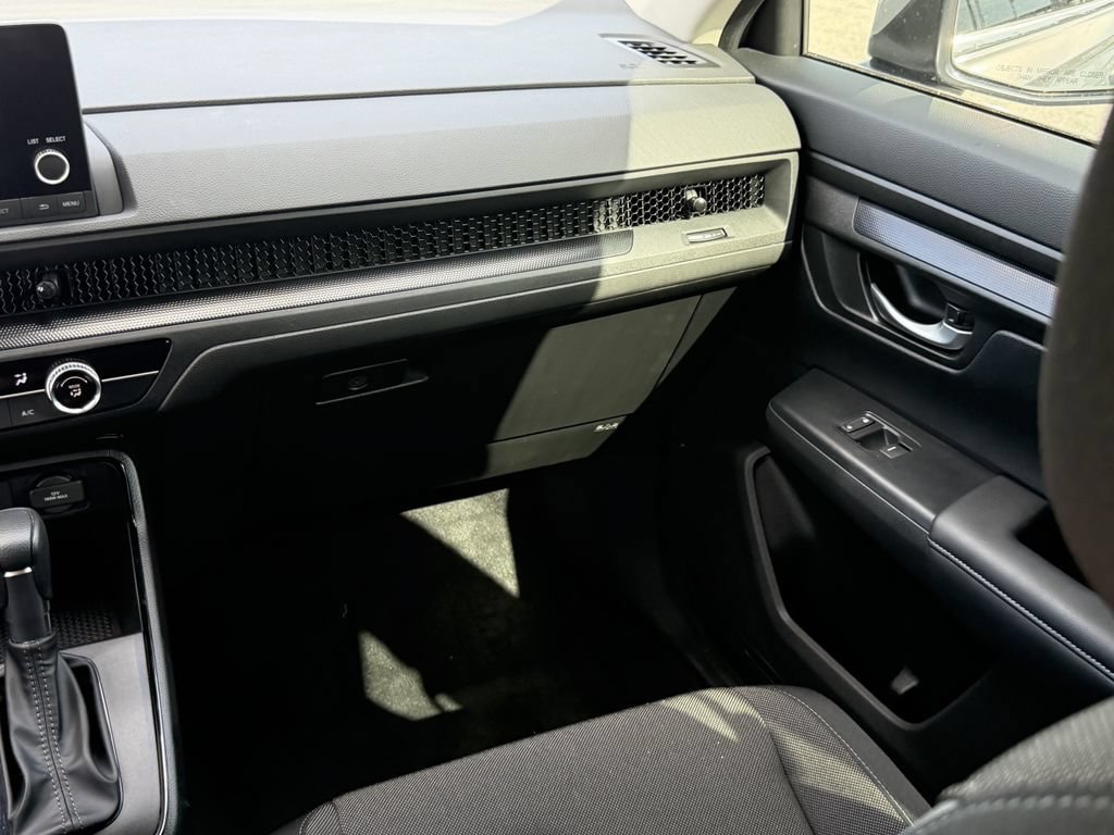 Used 2023 Honda CR-V LX image 15