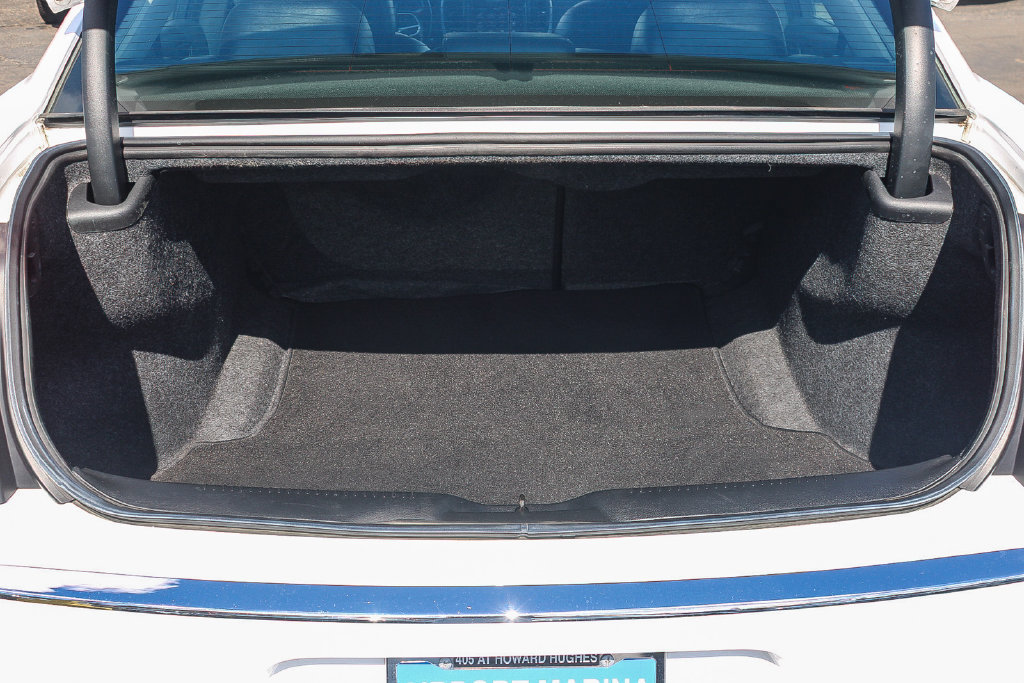 Used 2021 Chrysler 300 Touring L AWD/4WD image 29