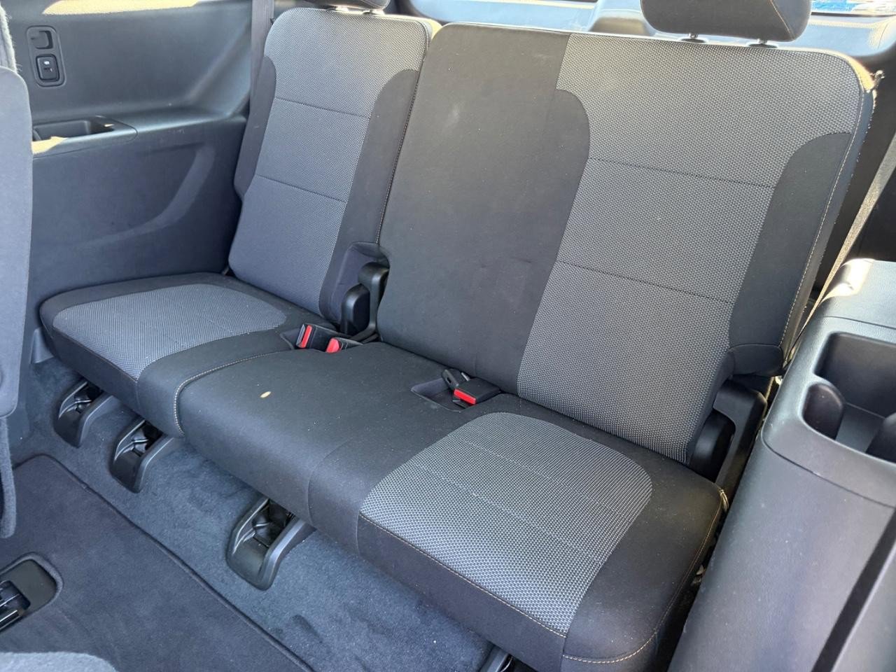 Used 2021 Chevrolet Traverse LT w/ LPO, Blackout Package image 10