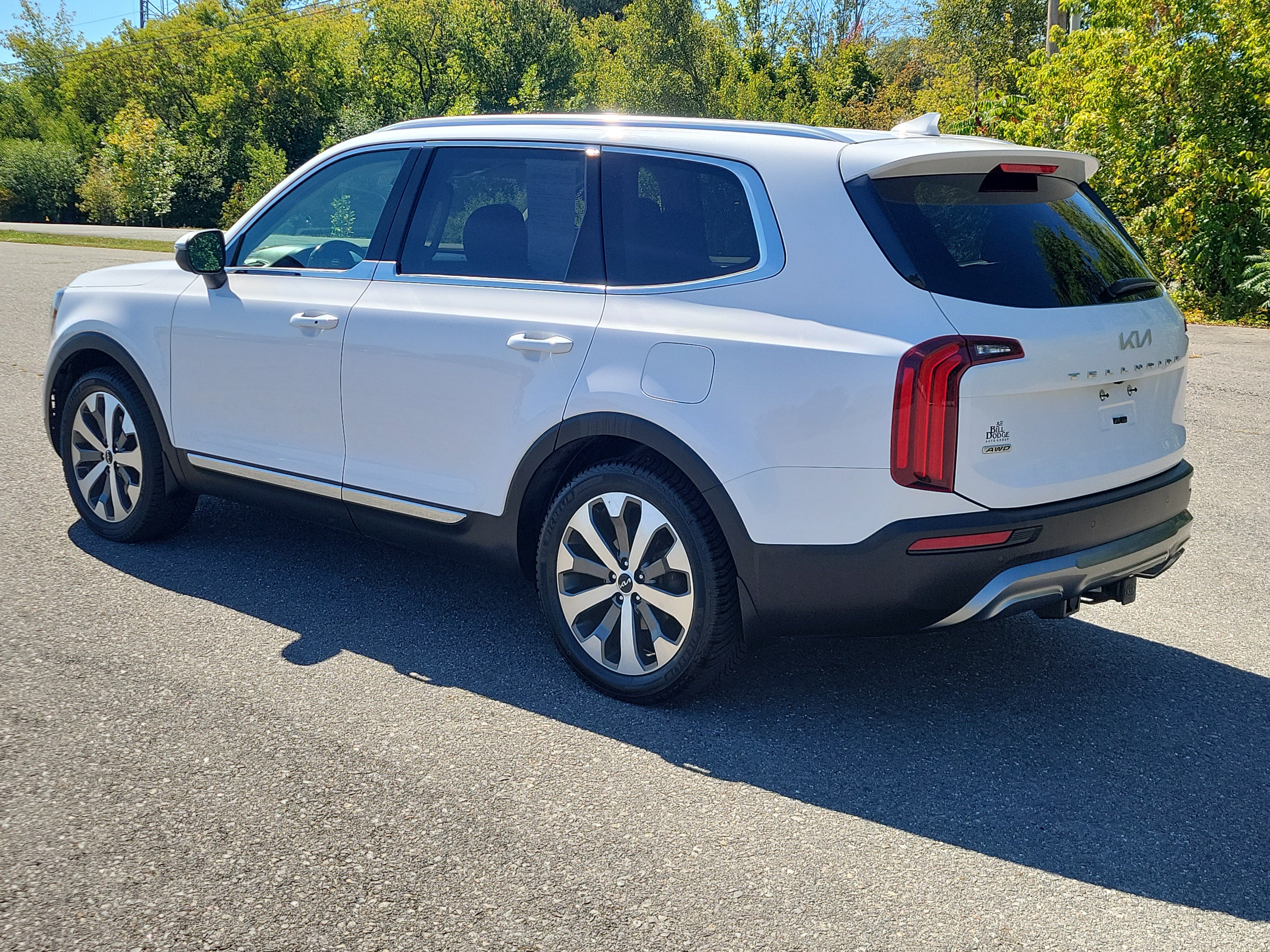Used 2022 Kia Telluride EX w/ EX Premium Package AWD/4WD image 7