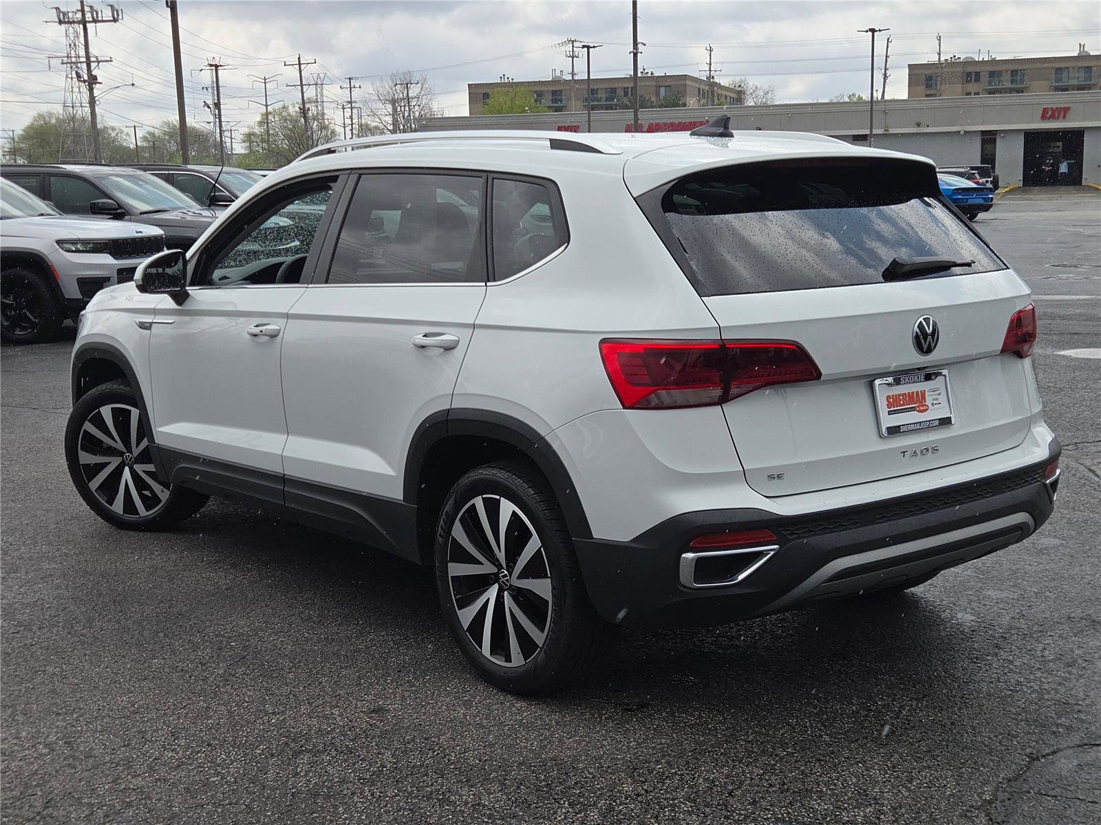 Used 2024 Volkswagen Taos SE FWD image 15