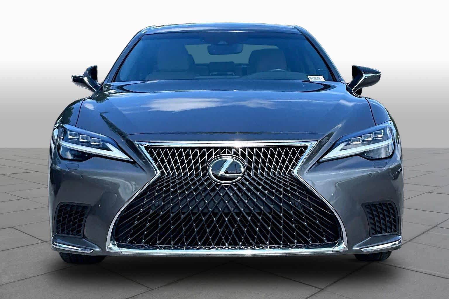 Used 2022 Lexus LS 500 AWD w/ Interior Upgrade Package image 4