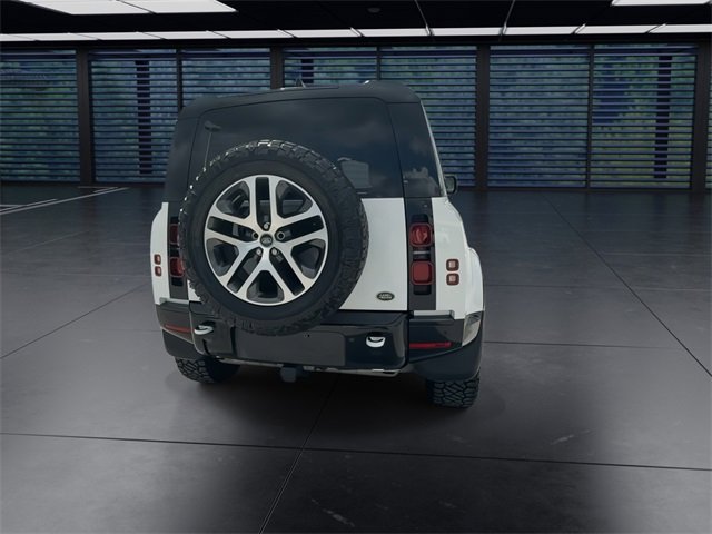 Used 2022 Land Rover Defender 110 X-Dynamic SE image 7