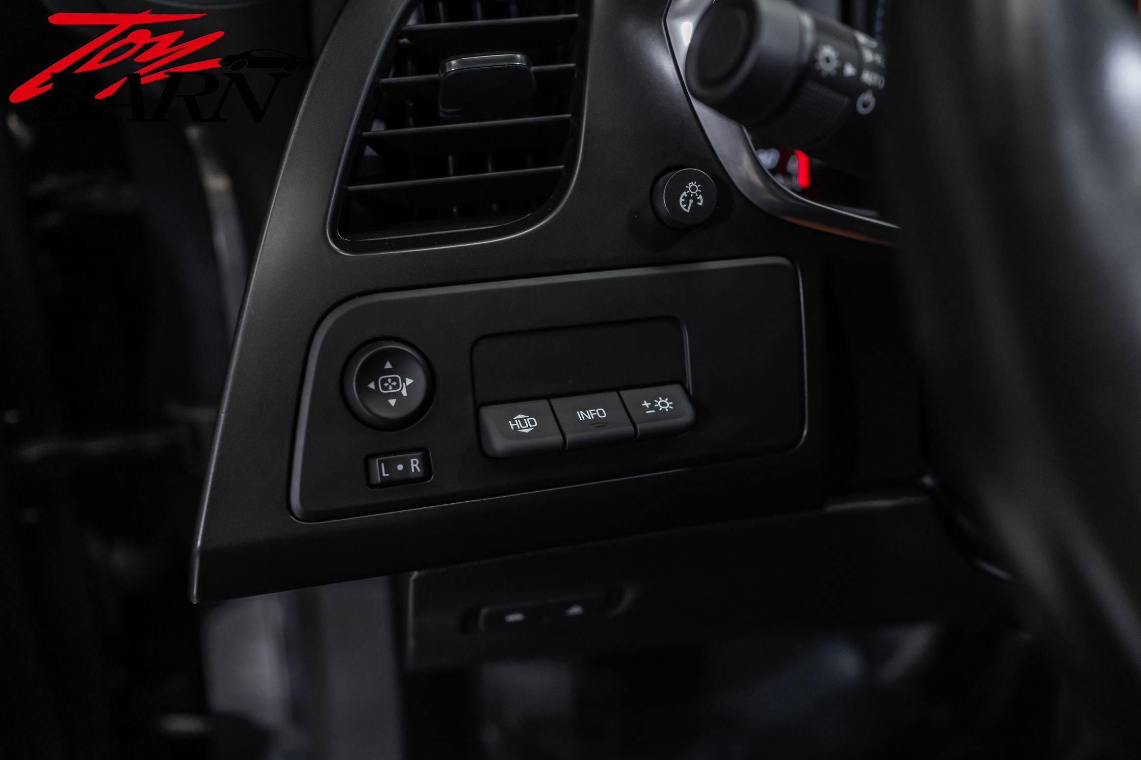 Used 2017 Chevrolet Corvette Stingray Coupe image 36