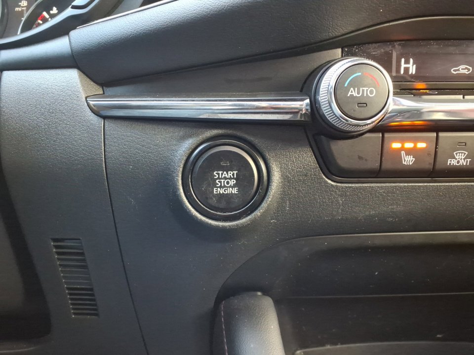 Certified 2023 MAZDA MAZDA3 s image 18