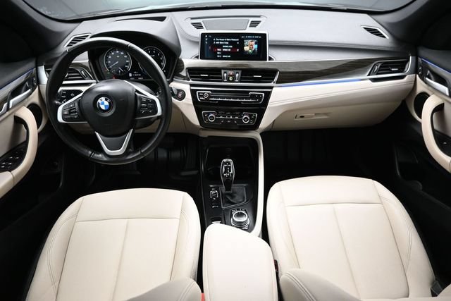 Used 2022 BMW X1 sDrive28i w/ Premium Package FWD image 11