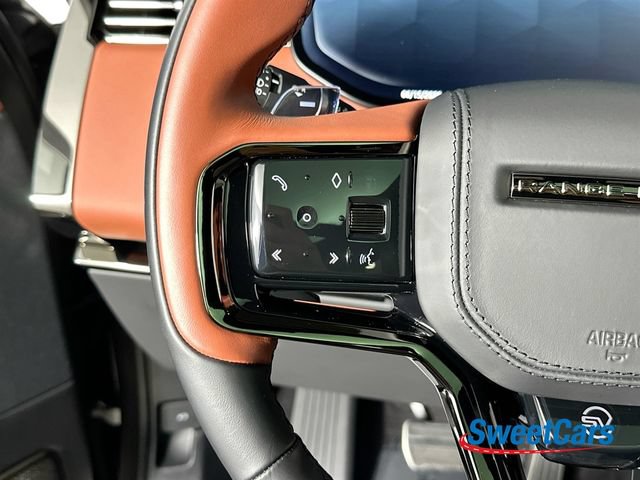 Used 2024 Land Rover Range Rover Sport AWD/4WD image 18