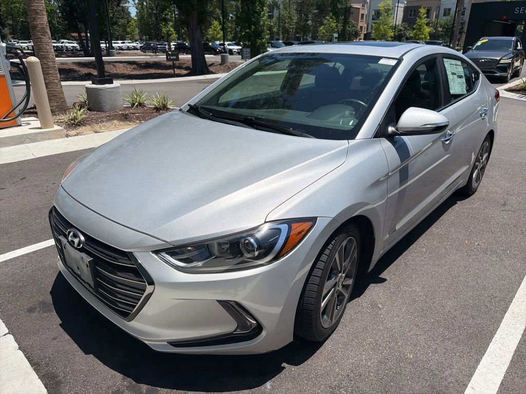 Used 2017 Hyundai Elantra Limited w/ Limited Ultimate Package 05 FWD image 1