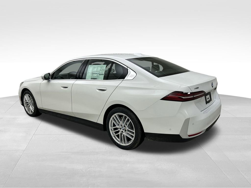 Certified 2025 BMW 530i xDrive image 7