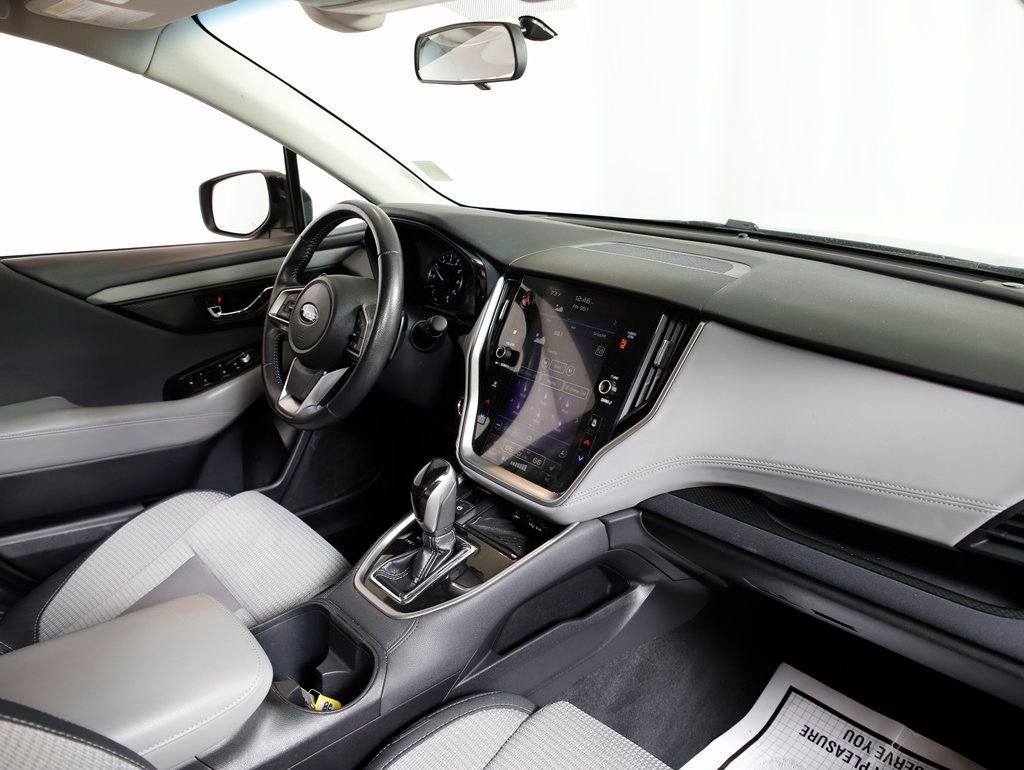 Used 2022 Subaru Outback Premium image 8